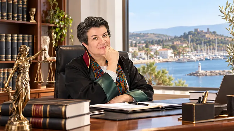 Seferihisar ceza avukatı Raziye Demirli